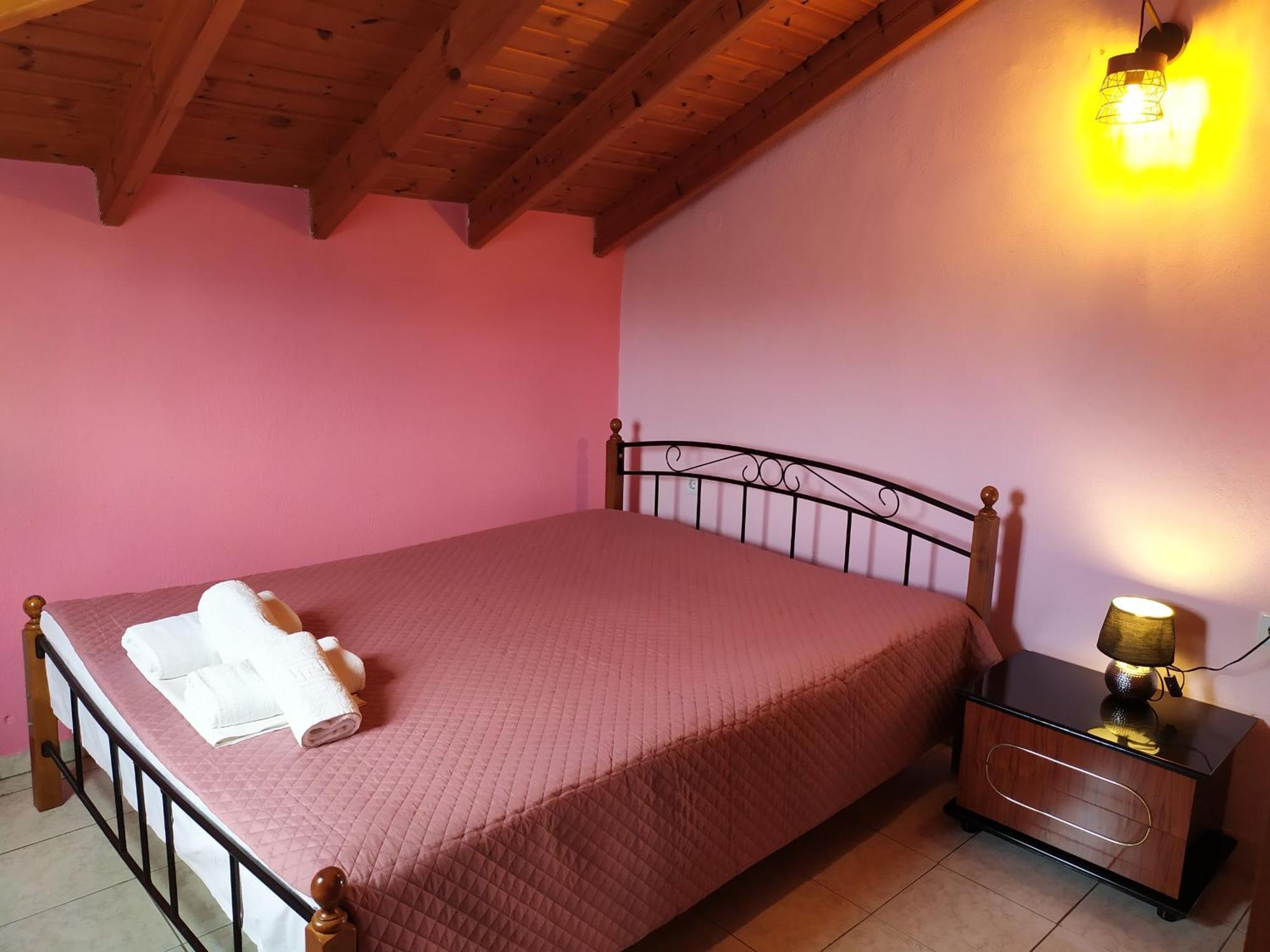 Noufara Apartments Néa Meságkala Habitación foto